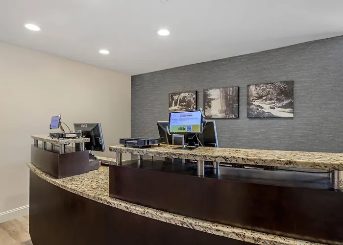 Leconte Hotel & Convention Center, An Ascend Collection Hotel